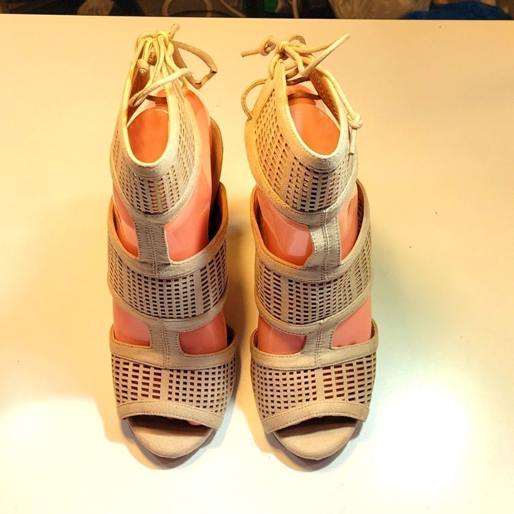 CALL IT SPRING SUEDE GLADIATOR STYLE HIGH HEEL STILETTOS ROUND TOE SANDAL